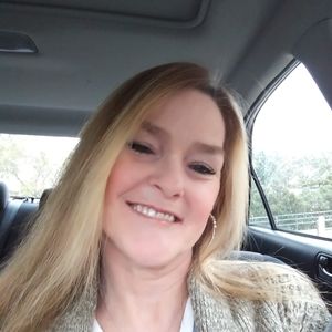 Meet your Posher, Annie